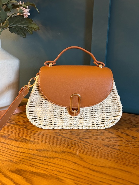 Martine Loves Handbags - Woven Crossbody with Cognac Leather Trim and Gold Details